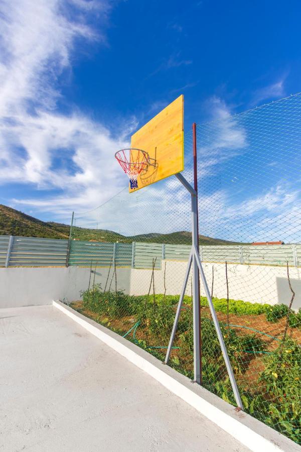 Villa San Dograde Екстериор снимка